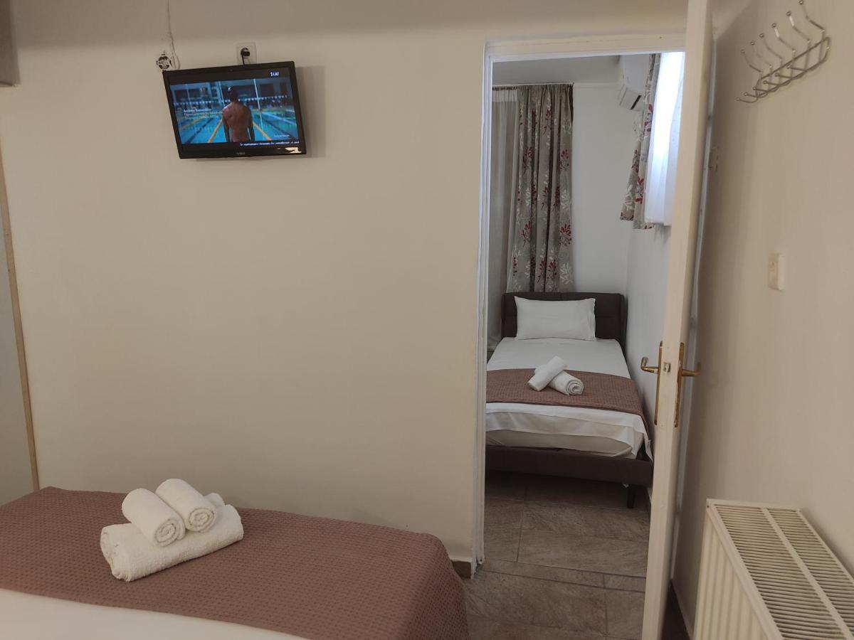 Xenonas Κithαiron Hotell Vília Eksteriør bilde