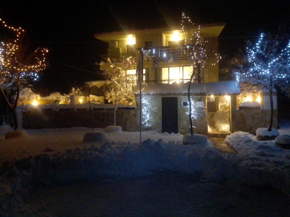 Xenonas Κithαiron Hotell Vília Eksteriør bilde